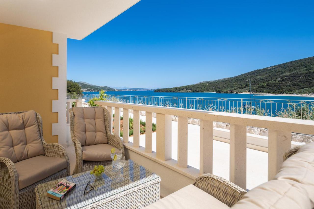 Apartments Villa Maracella Marina Buitenkant foto