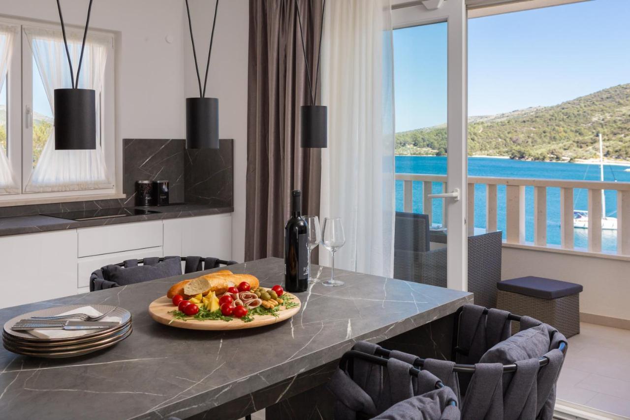 Apartments Villa Maracella Marina Buitenkant foto