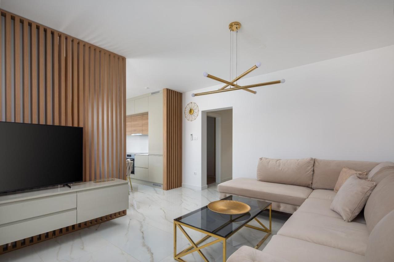 Apartments Villa Maracella Marina Buitenkant foto